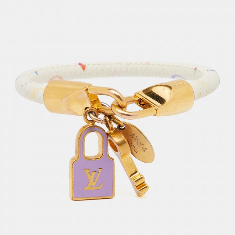 مملوكة مسبقًا Louis Vuitton Luck It Canvas & Gold Tone Charm Bracelet