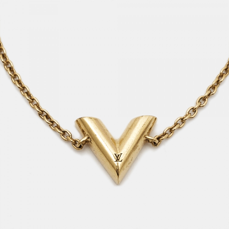Pre Owned Louis Vuitton Essential V Gold Tone Bracelet