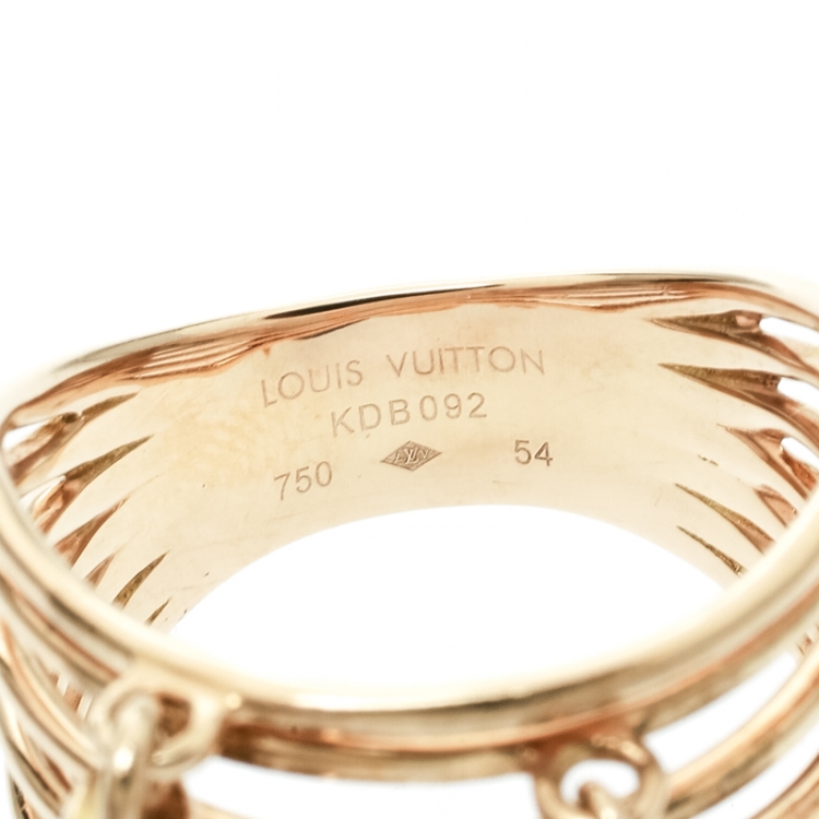 Pre Owned Louis Vuitton Cultured Pearl & Monogram Charm 18K Yellow Gold Cocktail Ring Size 54