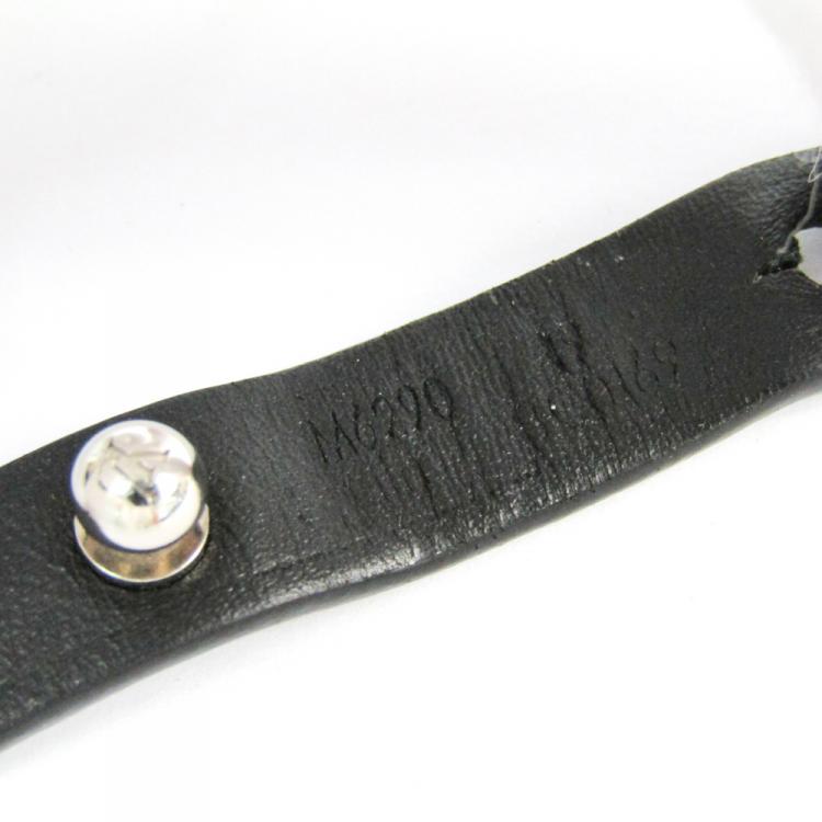 Pre Owned Louis Vuitton Noir Leather Bracelet 21