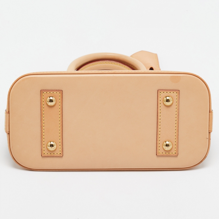 مملوكة مسبقًا Louis Vuitton Monogram Canvas Alma BB Bag