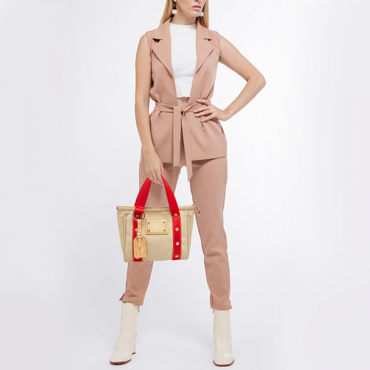 مملوكة مسبقًا Louis Vuitton Beige/Red Canvas Antigua Cabas PM Bag