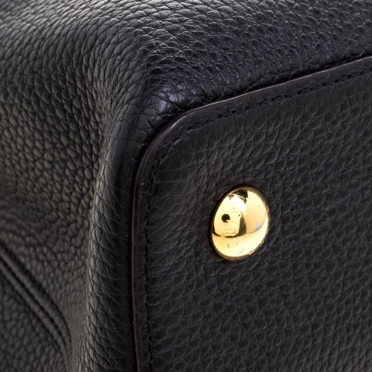 Pre Owned Louis Vuitton Black Taurillon Leather Capucines MM Bag