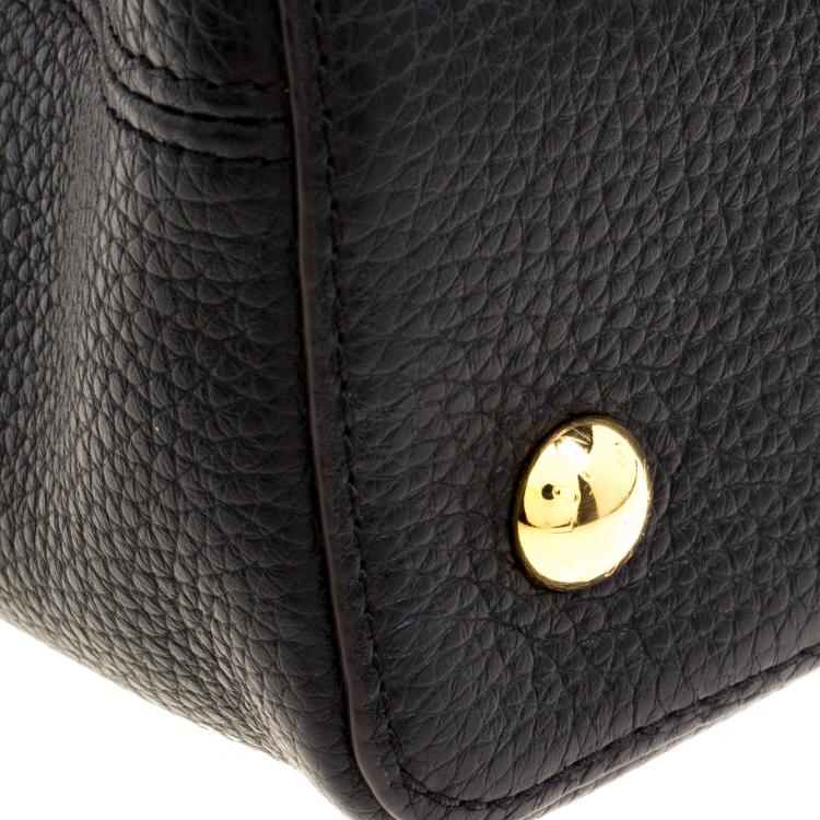 Pre Owned Louis Vuitton Black Taurillon Leather Capucines MM Bag