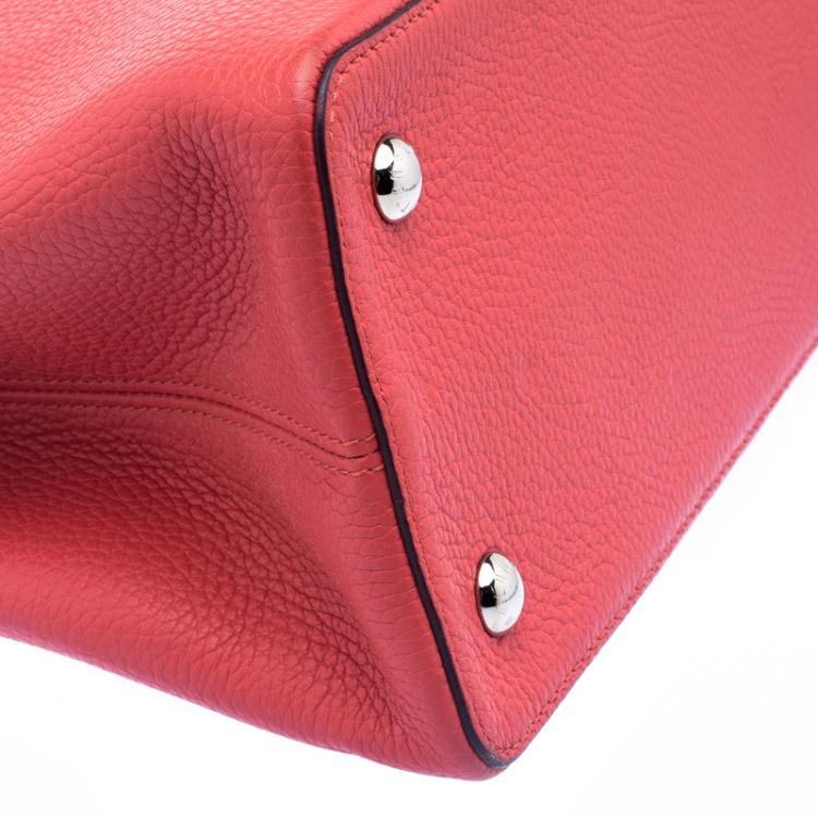 Pre Owned Louis Vuitton Corall Taurillon Leather Capucines MM Bag