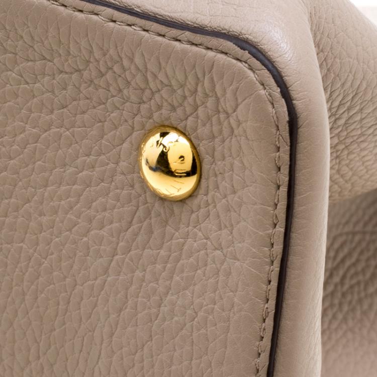 Pre Owned Louis Vuitton Beige Taurillon Leather Capucines GM Bag