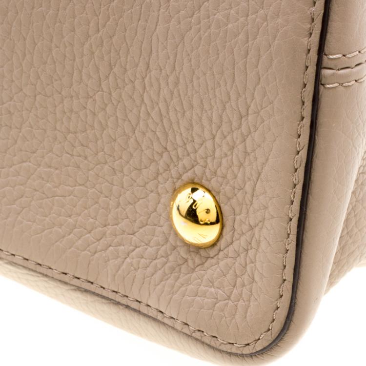 Pre Owned Louis Vuitton Beige Taurillon Leather Capucines GM Bag