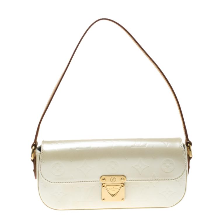 Pre-owned Louis Vuitton Malibu Street Patent Leather Handbag In White