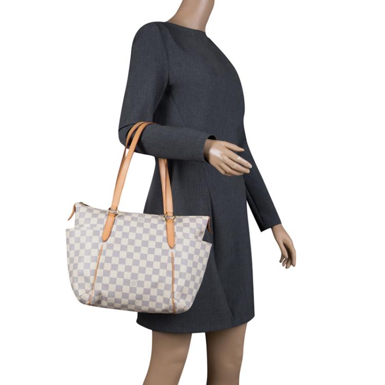 Louis Vuitton Totally MM Shoulder Bag in Damier Azur Canvas