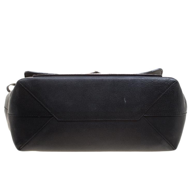 Pre Owned Louis Vuitton Black Leather and Python Lockme MM Bag