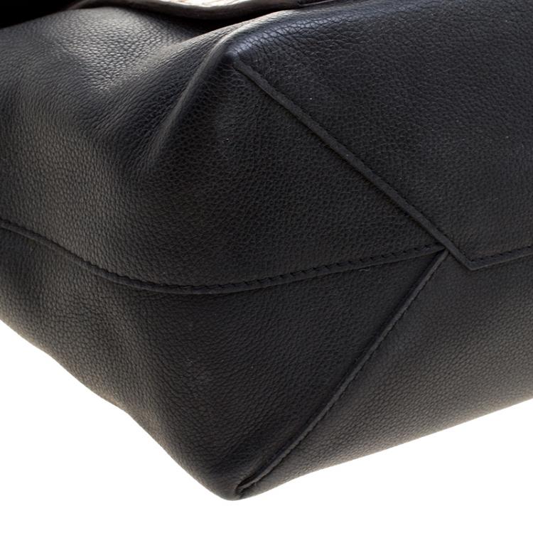 Pre Owned Louis Vuitton Black Leather and Python Lockme MM Bag