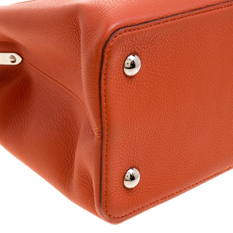 Pre Owned Louis Vuitton Corall Taurillon Leather Capucines MM Bag