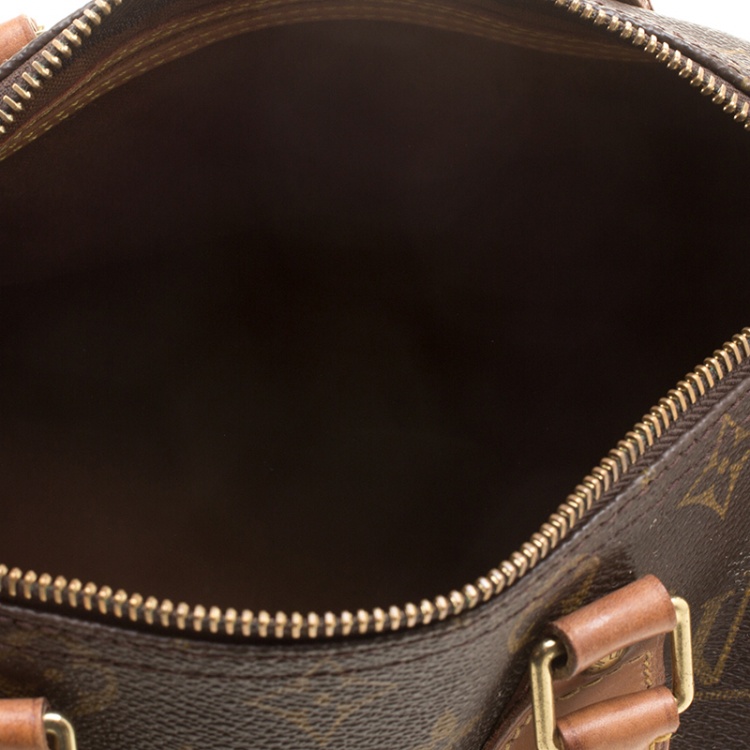 مملوكة مسبقًا Louis Vuitton Monogram Canvas Speedy 25 Bag