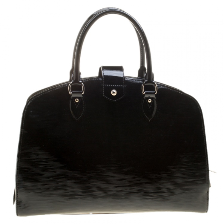 Pre Owned Louis Vuitton Black Electric Epi Leather Pont Neuf GM Bag