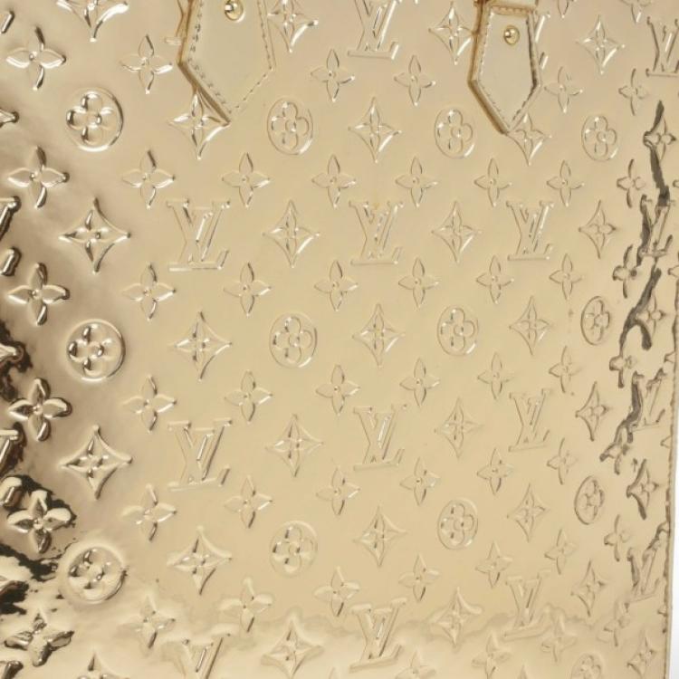 Pre Owned Louis Vuitton Limited Edition Gold Monogram Miroir Sac Plat