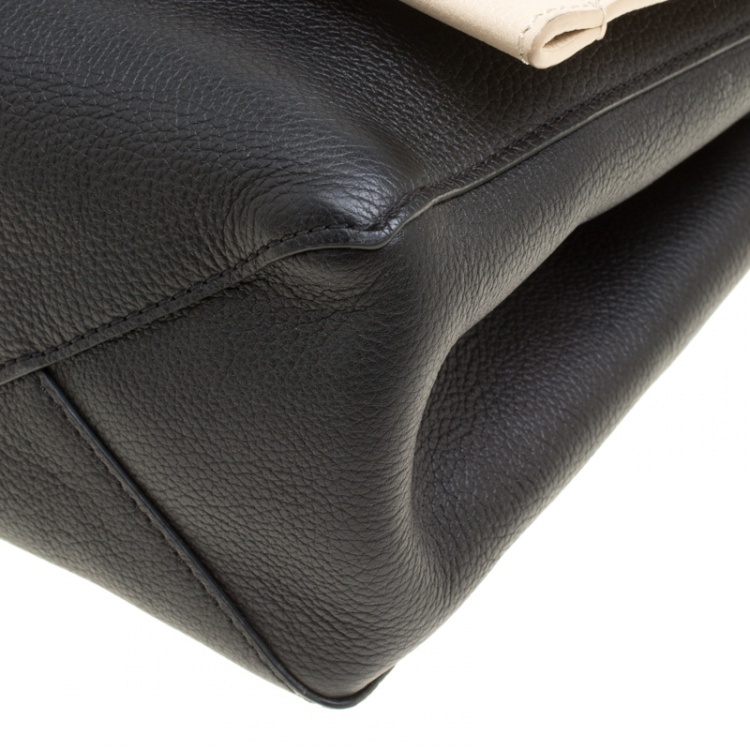 Pre Owned Louis Vuitton Black/Beige Leather Lockme II Bag