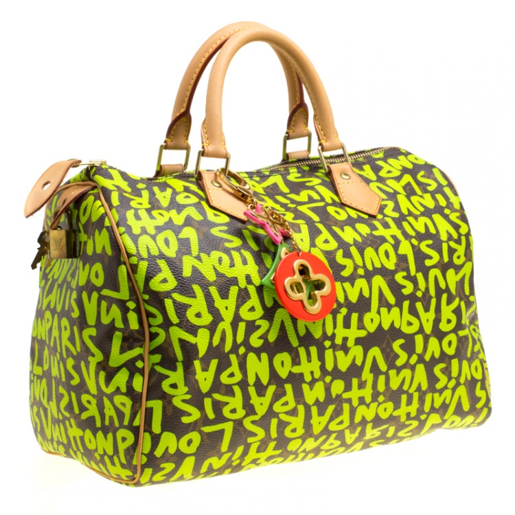 مملوكة مسبقًا Louis Vuitton Monogram Canvas Neon Green Graffiti Stephen Sprouse Speedy 30 Bag with Charm