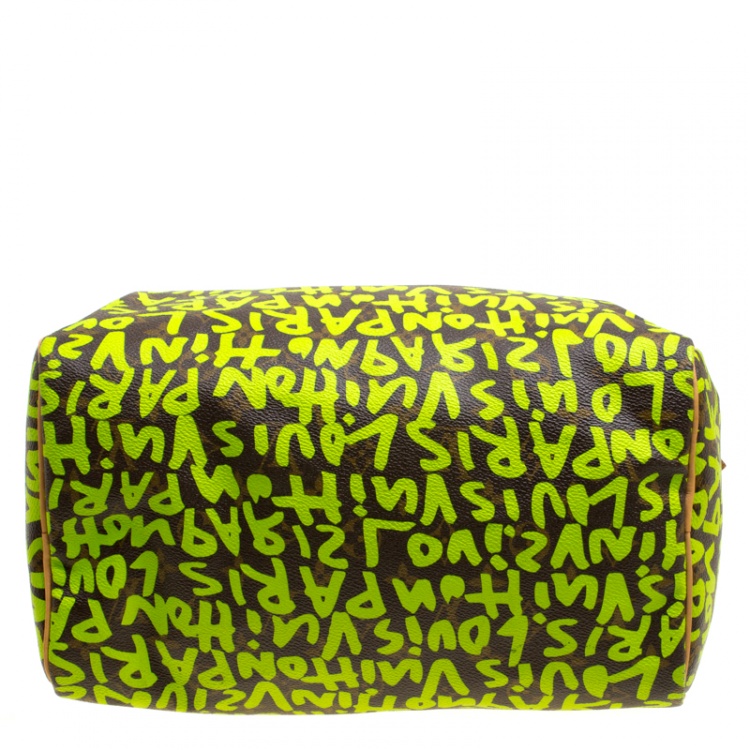 مملوكة مسبقًا Louis Vuitton Monogram Canvas Neon Green Graffiti Stephen Sprouse Speedy 30 Bag with Charm