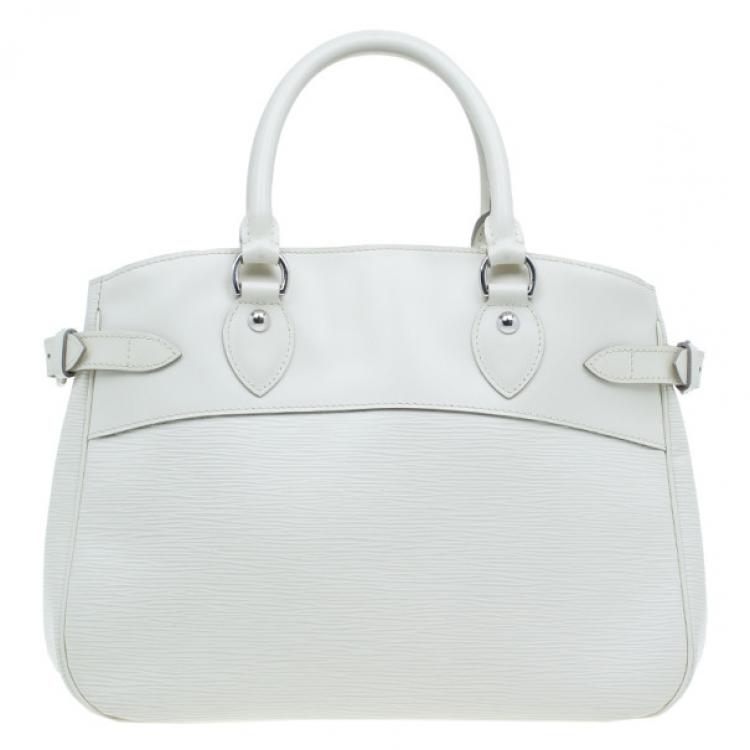 Sold at Auction: Louis Vuitton, Louis Vuitton Ivory Epi Leather Passy PM  Shoulder Bag
