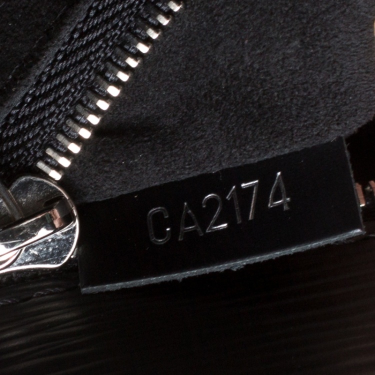 Pre Owned Louis Vuitton Black Epi Leather Marly BB Bag