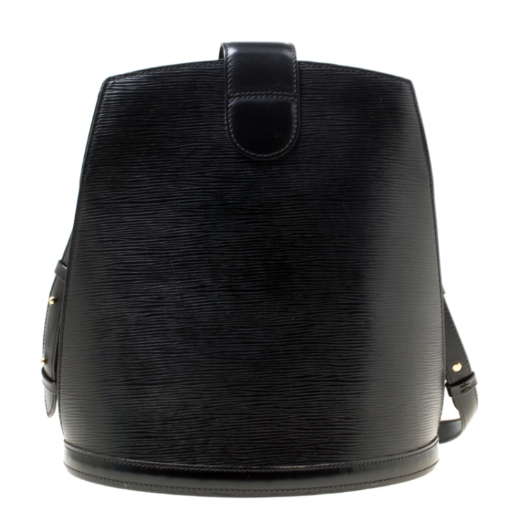 مملوكة مسبقًا Louis Vuitton Black Epi Leather Cluny Bag