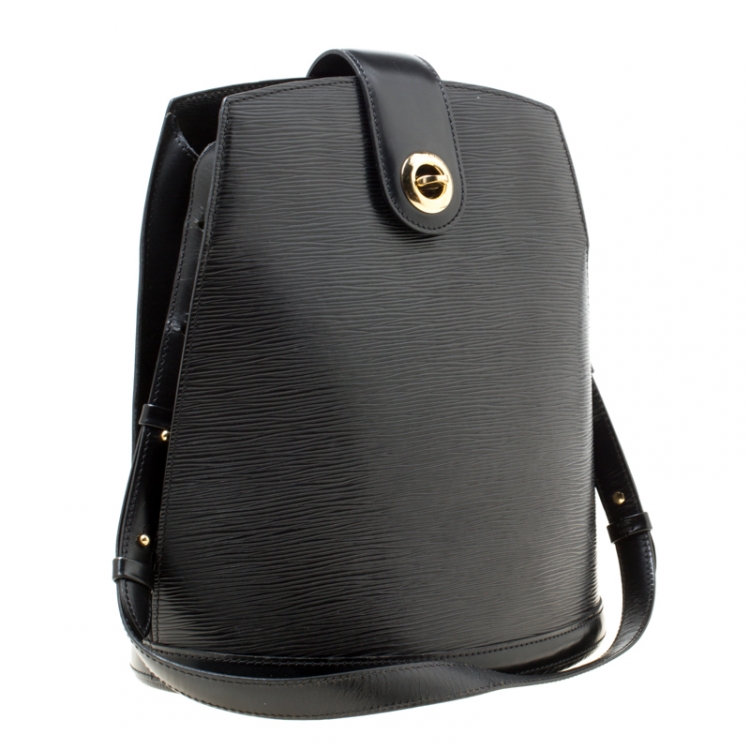 مملوكة مسبقًا Louis Vuitton Black Epi Leather Cluny Bag
