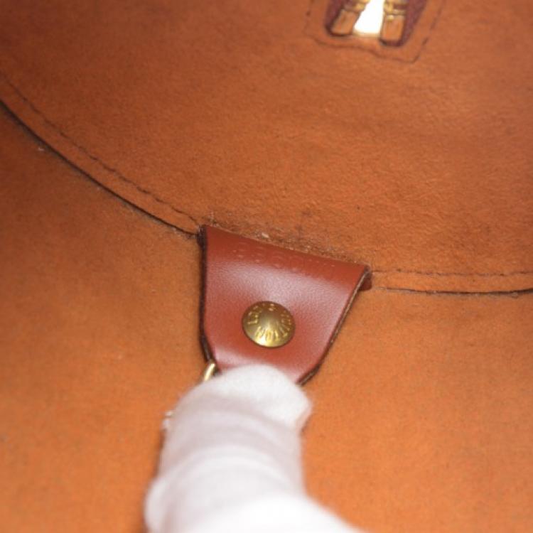 Pre Owned Louis Vuitton Kenyan Fawn Epi Leather Soufflot Bag