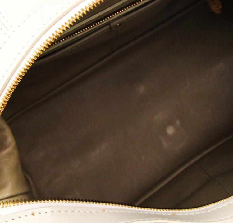مملوكة مسبقًا Louis Vuitton Ivory Leather Veau Sac Louis Special Order Bag