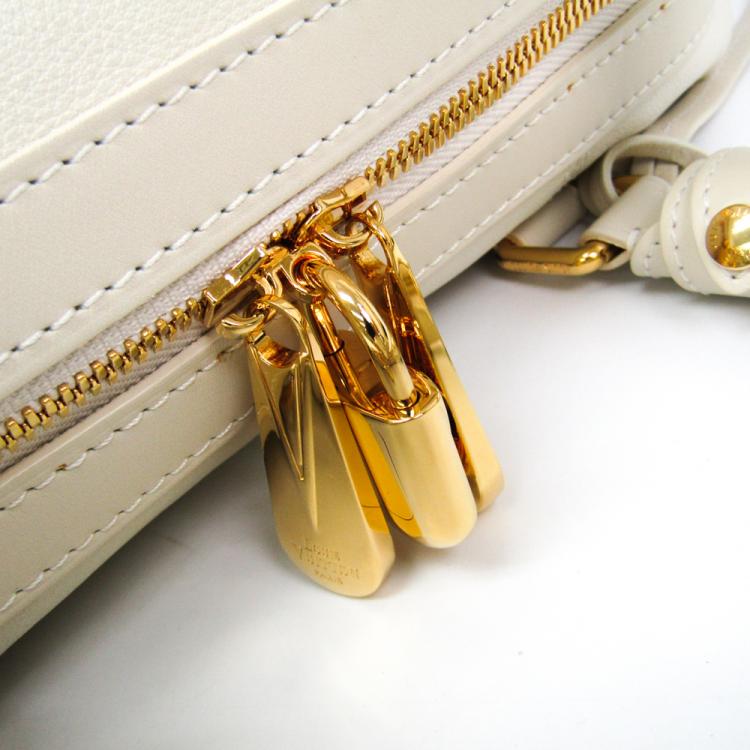 مملوكة مسبقًا Louis Vuitton Ivory Leather Veau Sac Louis Special Order Bag