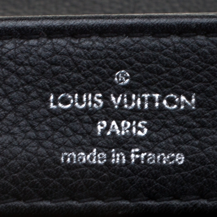 Pre Owned Louis Vuitton Black Leather Lockme II BB Bag