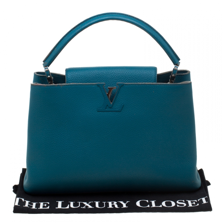مملوكة مسبقًا Louis Vuitton Turquoise Taurillon Leather Capucines MM Bag