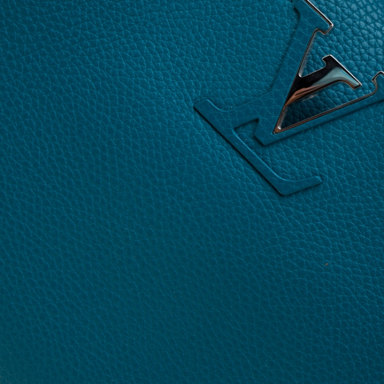 مملوكة مسبقًا Louis Vuitton Turquoise Taurillon Leather Capucines MM Bag