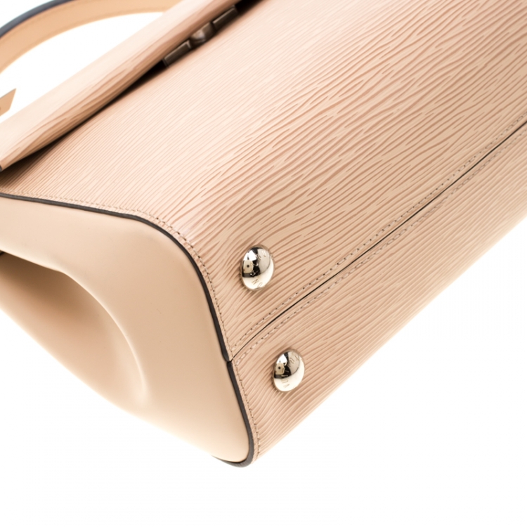 مملوكة مسبقًا Louis Vuitton Jaune Pale Epi Leather Cluny BB Bag