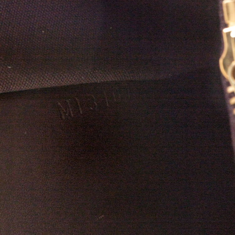 Louis Vuitton Amarante Monogram Vernis Robertson Clutch 