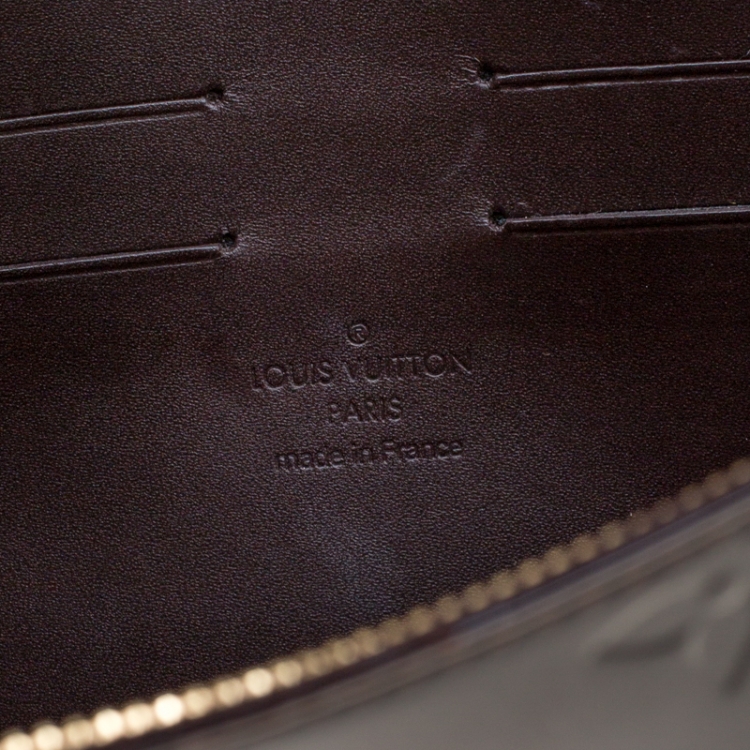 Louis Vuitton Amarante Monogram Vernis Robertson Clutch 