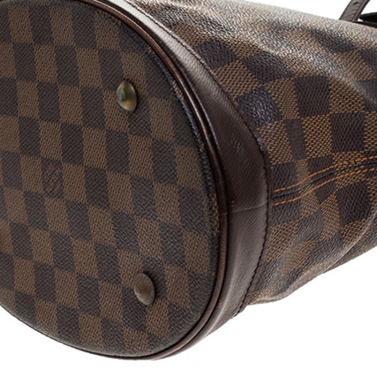 مملوكة مسبقًا Louis Vuitton Damier Ebene Canvas Marais Bucket Bag 