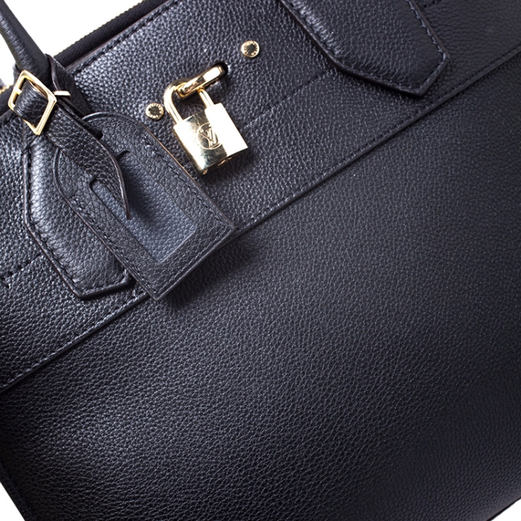 Pre Owned Louis Vuitton Black Leather City Steamer MM Bag