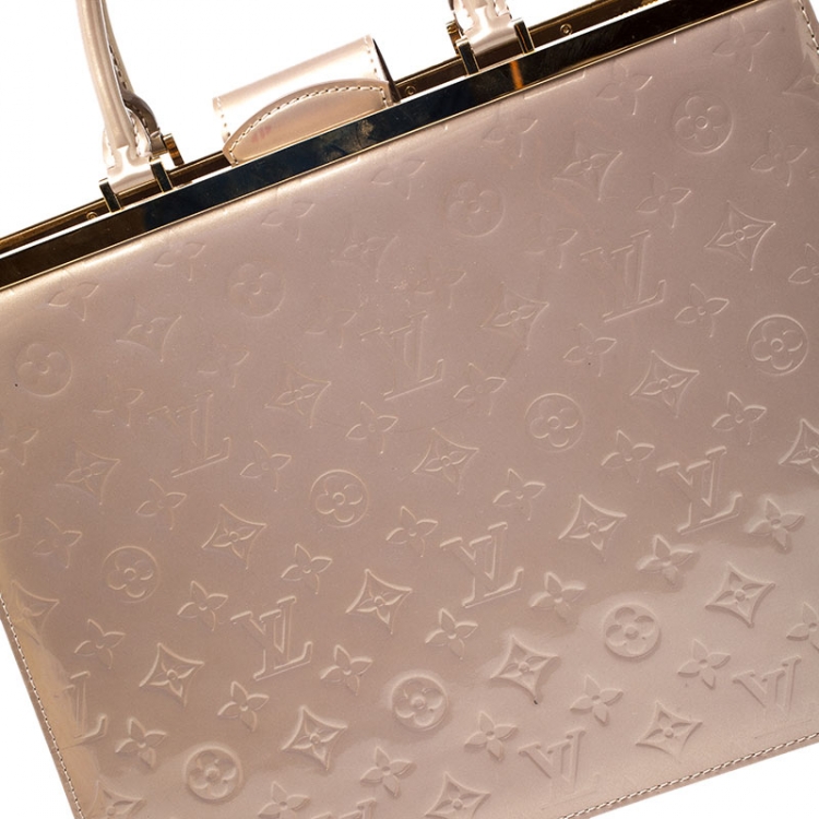 Pre Owned Louis Vuitton Beige Poudre Monogram Vernis Deesse GM Bag