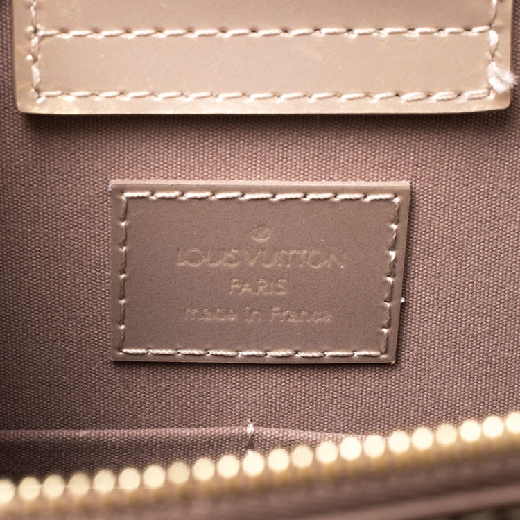 Pre Owned Louis Vuitton Beige Poudre Monogram Vernis Deesse GM Bag