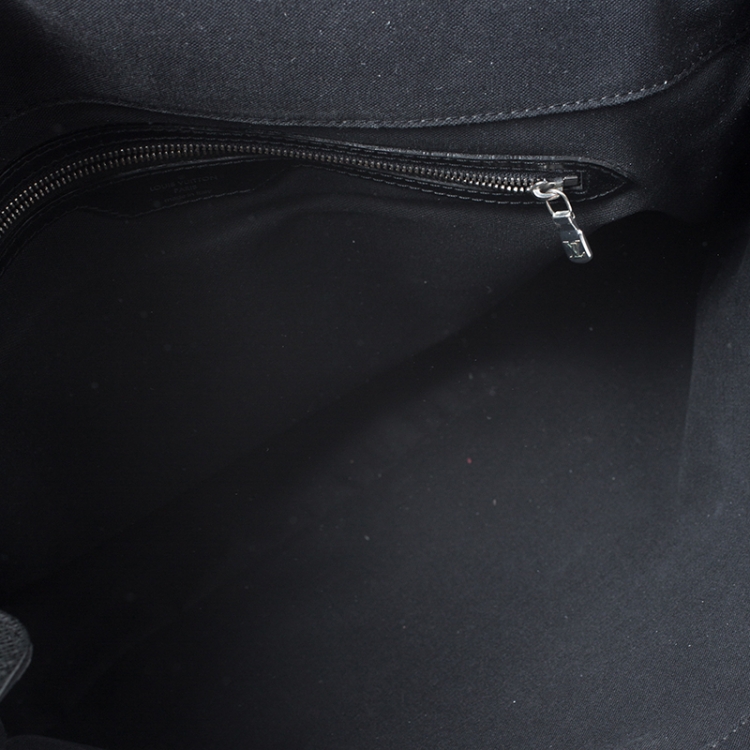 Pre Owned Louis Vuitton Black/Green Taiga Dersou Messenger Bag