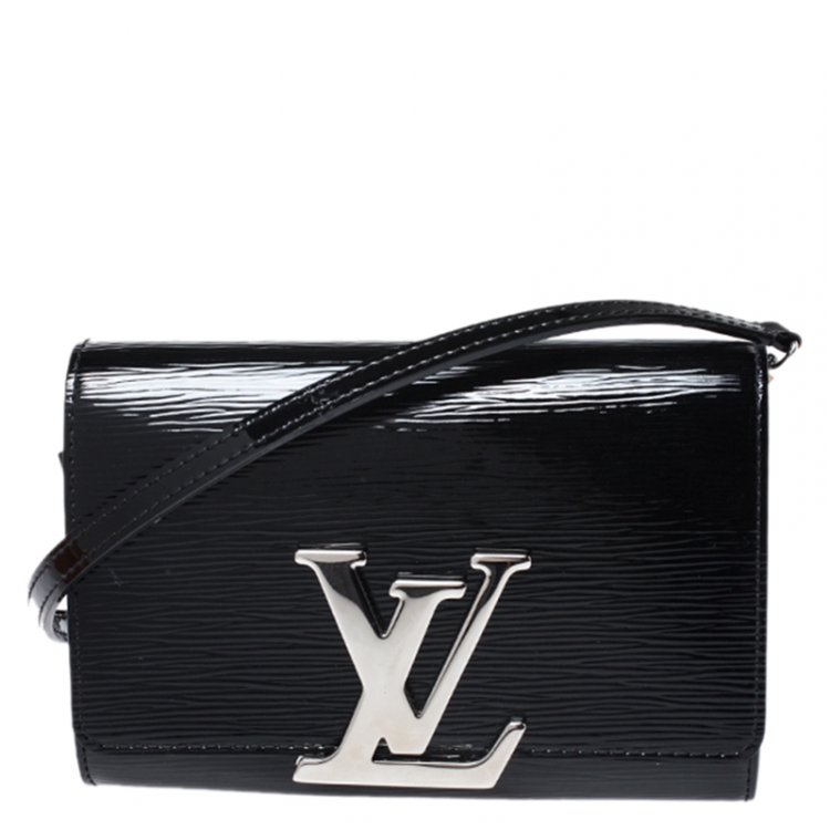 Louise patent leather crossbody bag Louis Vuitton Black in Patent leather -  35960965