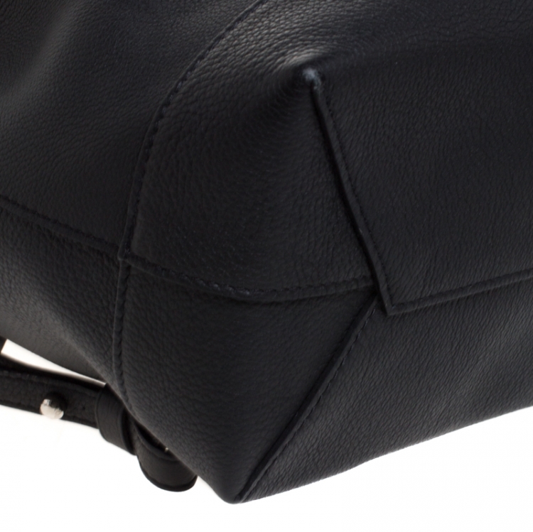 Pre Owned Louis Vuitton Black Leather Lock Me Backpack