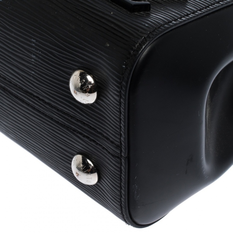 مملوكة مسبقًا Louis Vuitton Black Epi Leather Cluny MM