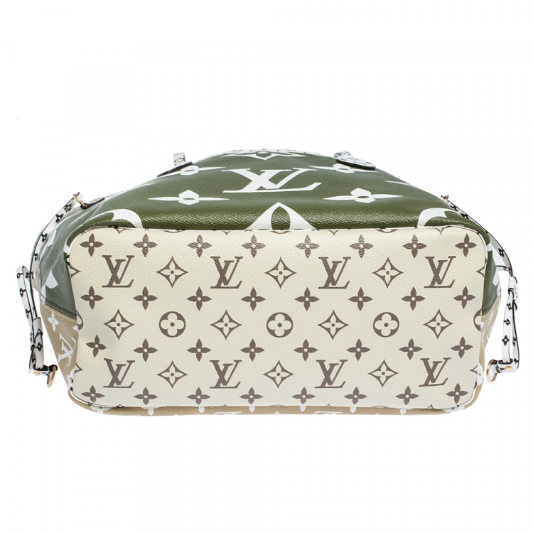 مملوكة مسبقًا Louis Vuitton Khaki Giant Monogram Canvas Neverfull MM Bag