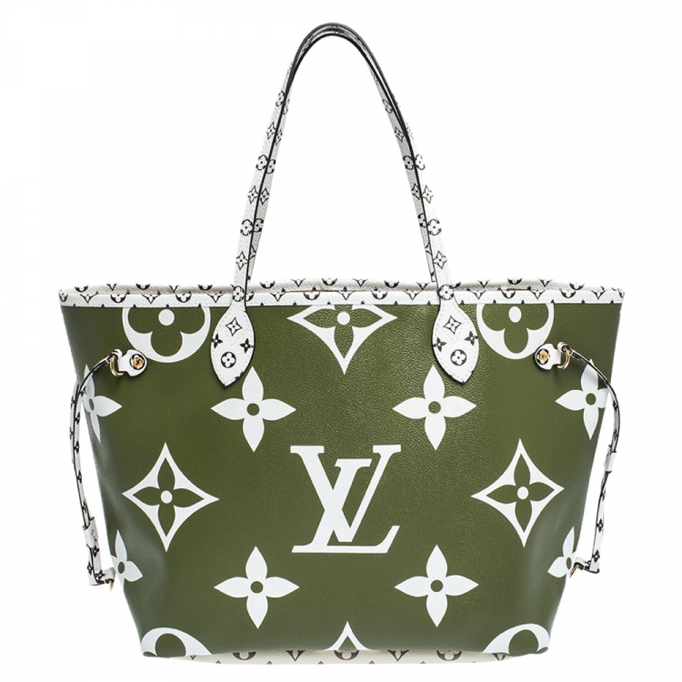 Louis Vuitton Giant Neverfull MM Monogram Khaki Green
