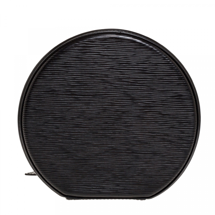 مملوكة م�سبقًا Louis Vuitton Black Epi Leather Cannes Bag