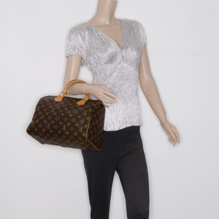 Pre Owned Louis Vuitton Monogram Speedy 30