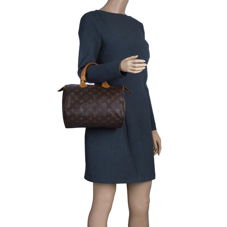 Pre Owned Louis Vuitton Monogram Canvas Speedy 25