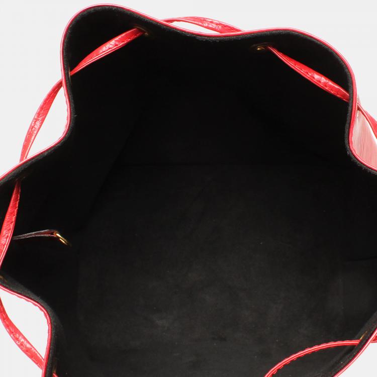مملوكة مسبقًا Louis Vuitton Red Epi Leather Neo Bucket Bag