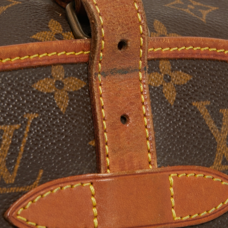 Pre Owned Louis Vuitton Monogram Canvas Saumur 30 Bag
